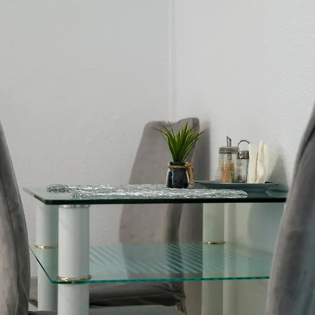 Apartment Sweet *